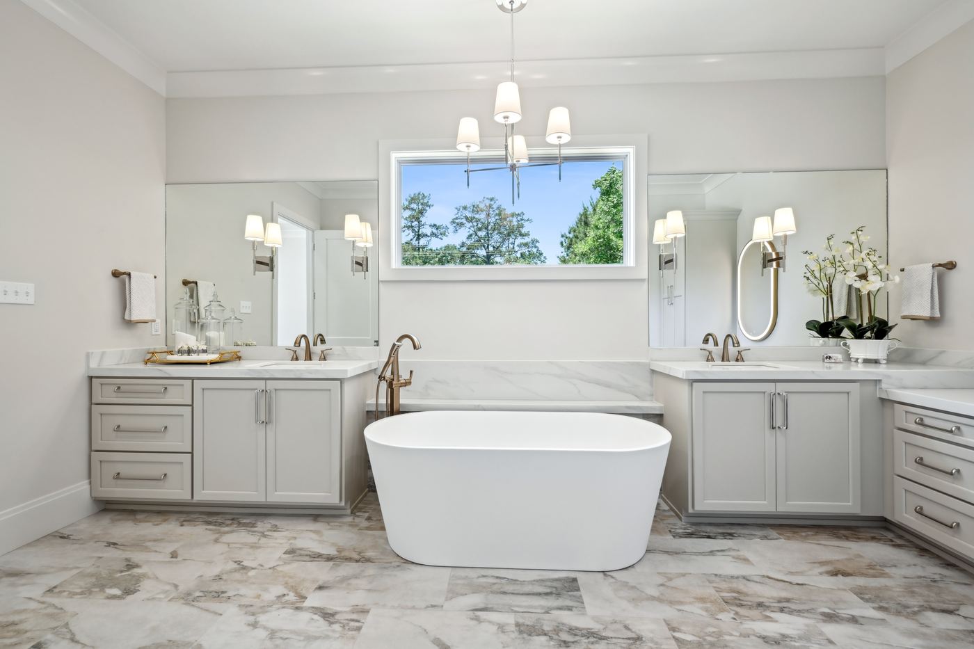 2025 Parade Home — Maison du Lac, Covington, Louisiana
