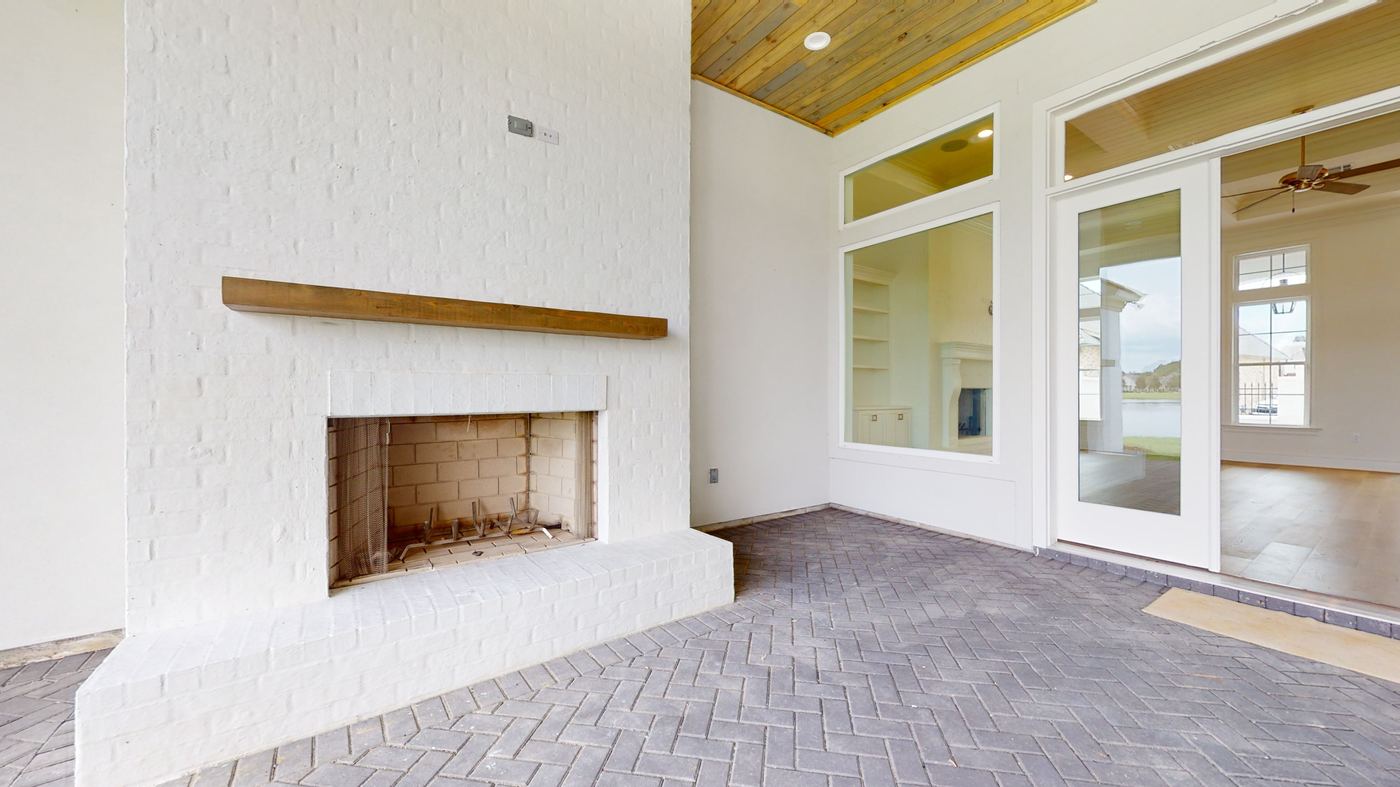 MDL L. Residence — Maison du Lac, Covington, Louisiana