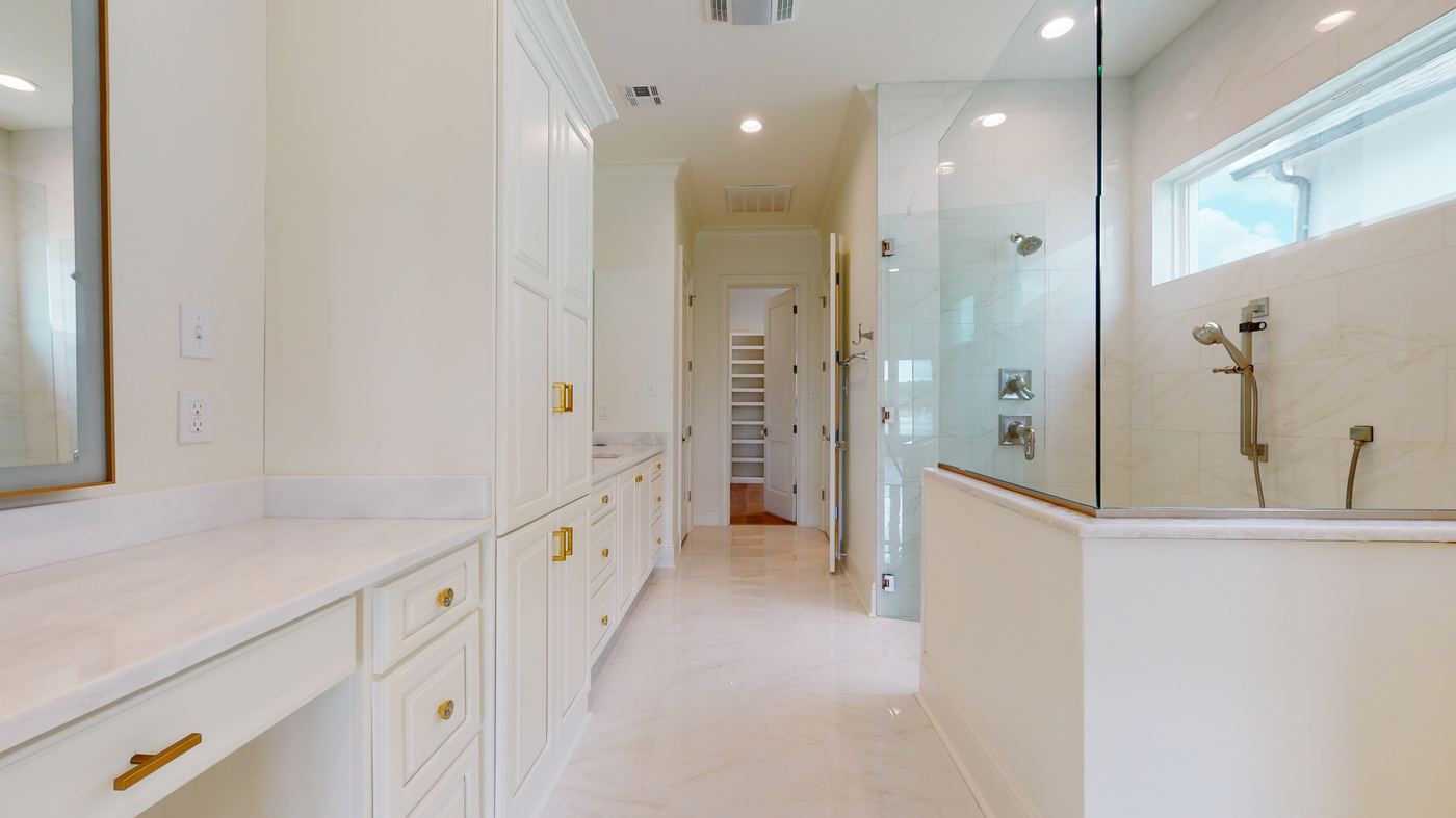 MDL L. Residence — Maison du Lac, Covington, Louisiana