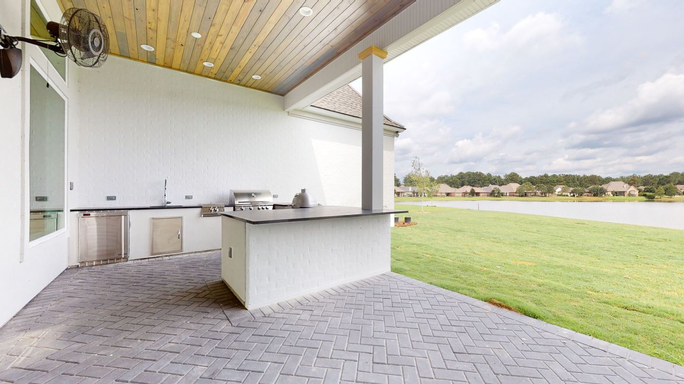 MDL L. Residence — Maison du Lac, Covington, Louisiana