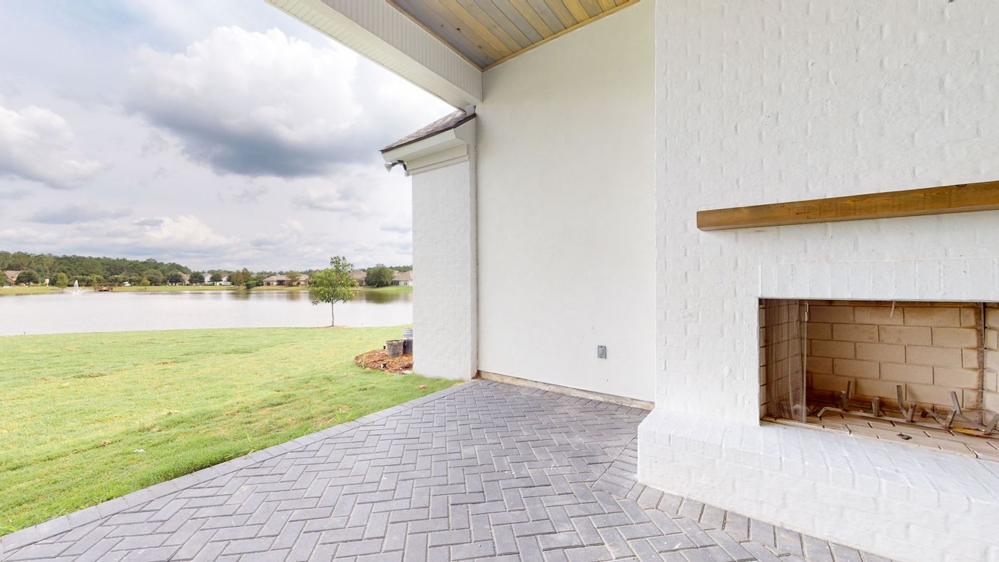 MDL L. Residence — Maison du Lac, Covington, Louisiana