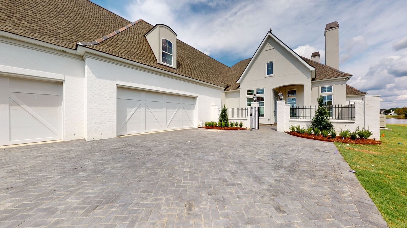 MDL L. Residence — Maison du Lac, Covington, Louisiana