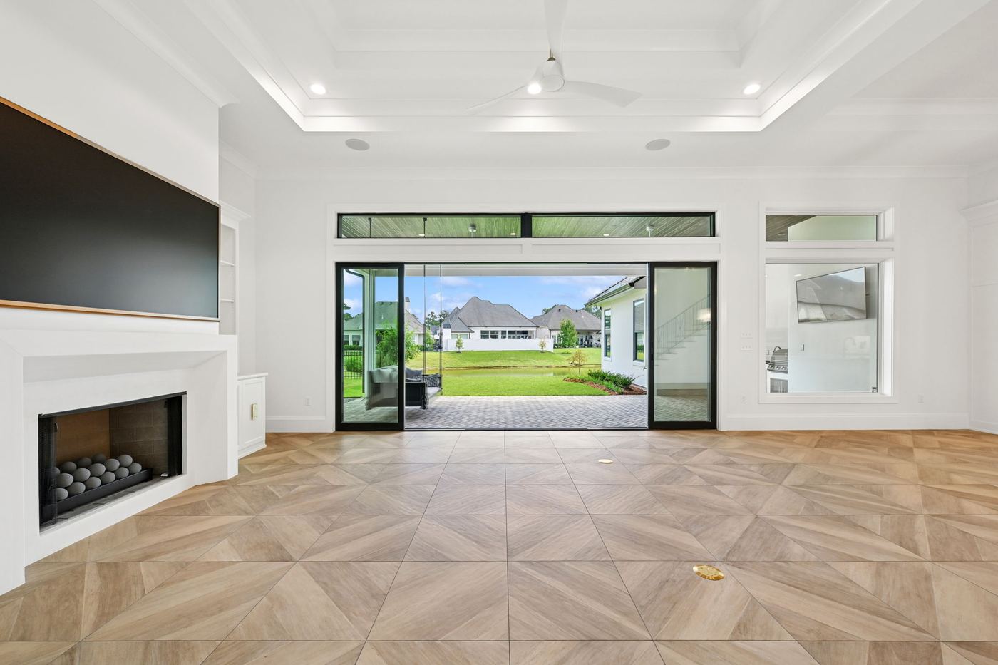 MDL F Residence — Maison du Lac, Covington, Louisiana