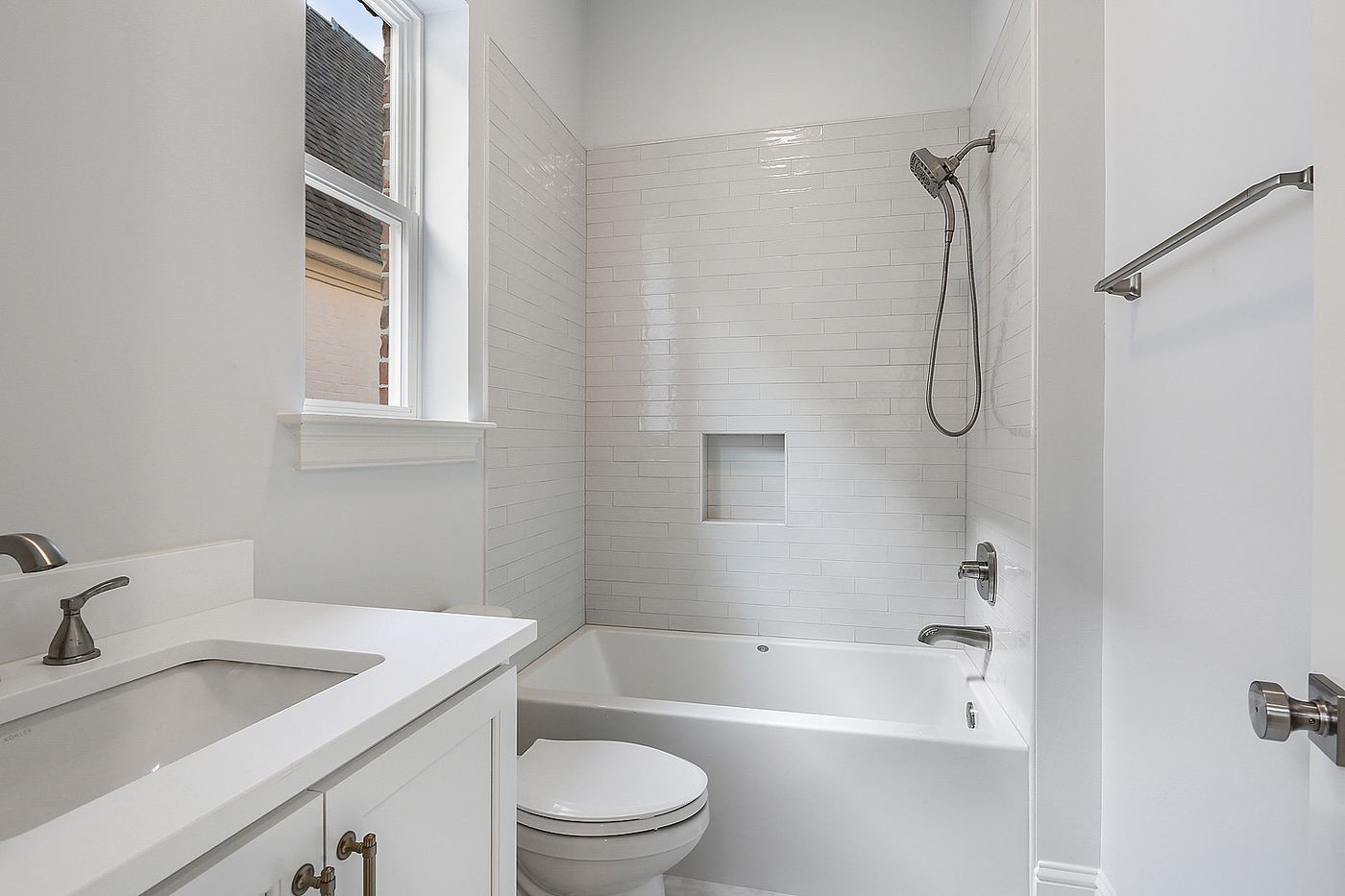 MDL H. Residence — Maison du Lac, Covington, Louisiana