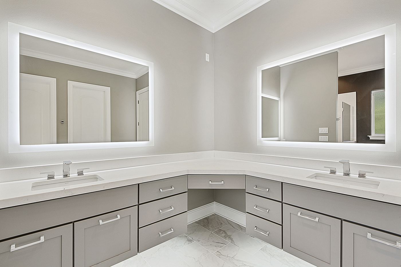 MDL H1 Residence — Maison du Lac, Covington, Louisiana