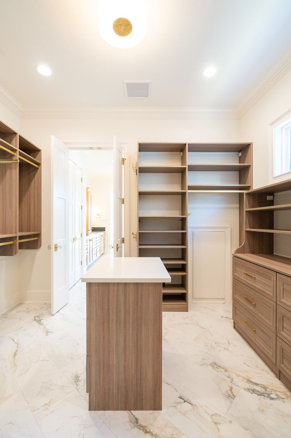 MDL M Residence — Maison du Lac, Covington, Louisiana