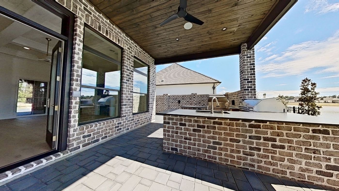 MDL M Residence — Maison du Lac, Covington, Louisiana