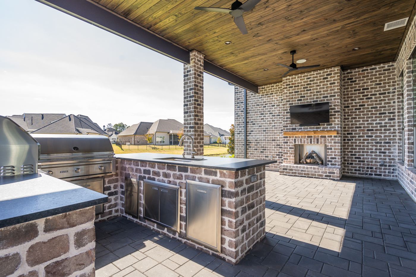MDL M Residence — Maison du Lac, Covington, Louisiana
