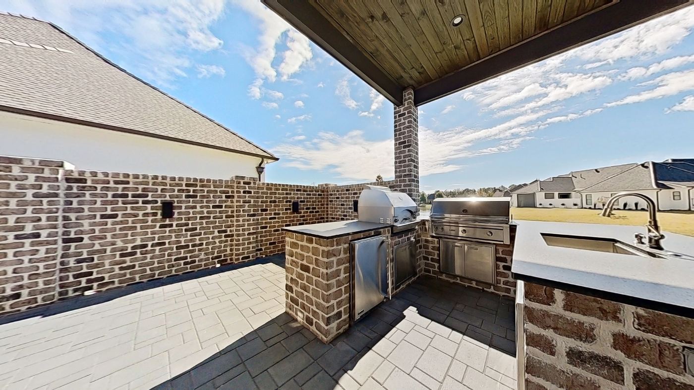 MDL M Residence — Maison du Lac, Covington, Louisiana