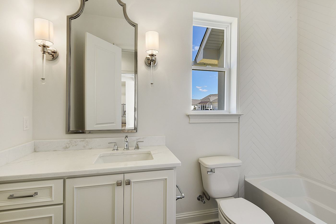 2019 Parade Home — Maison du Lac, Covington, Louisiana