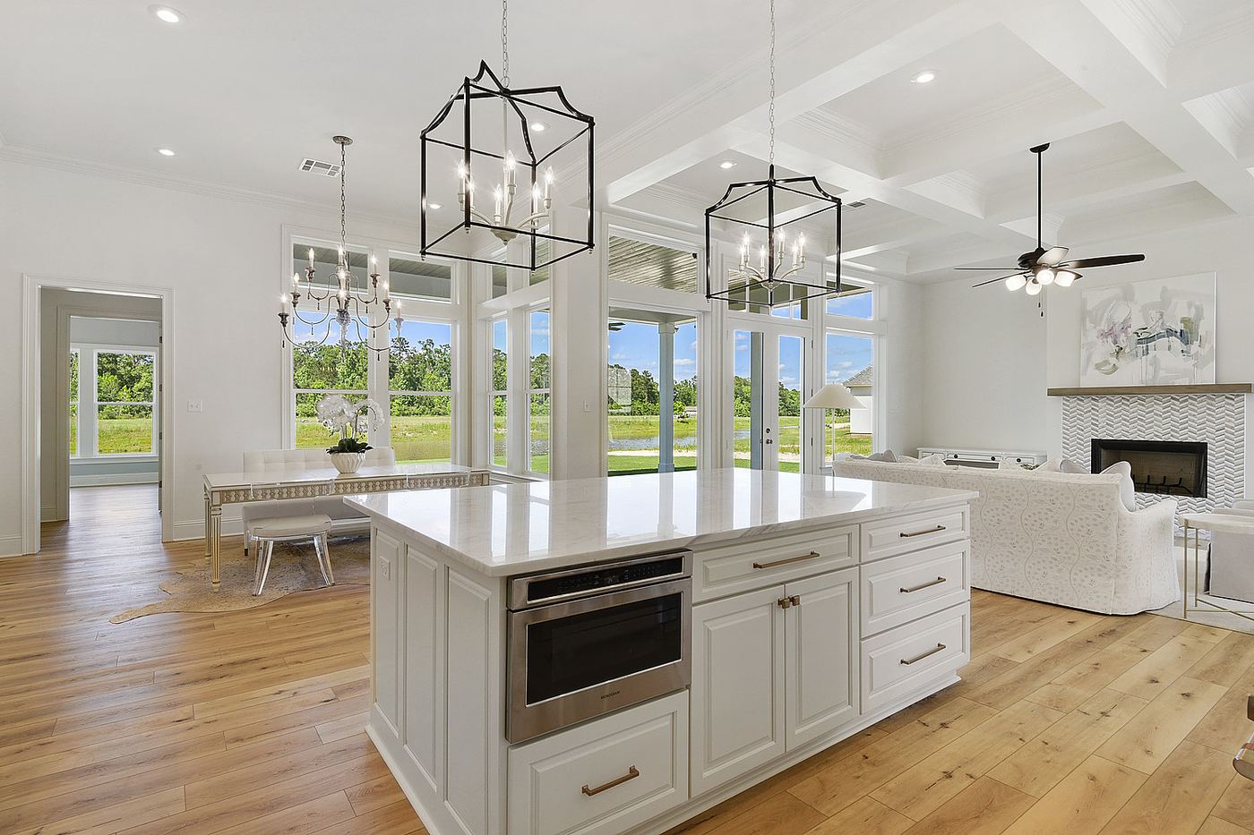 2019 Parade Home — Maison du Lac, Covington, Louisiana